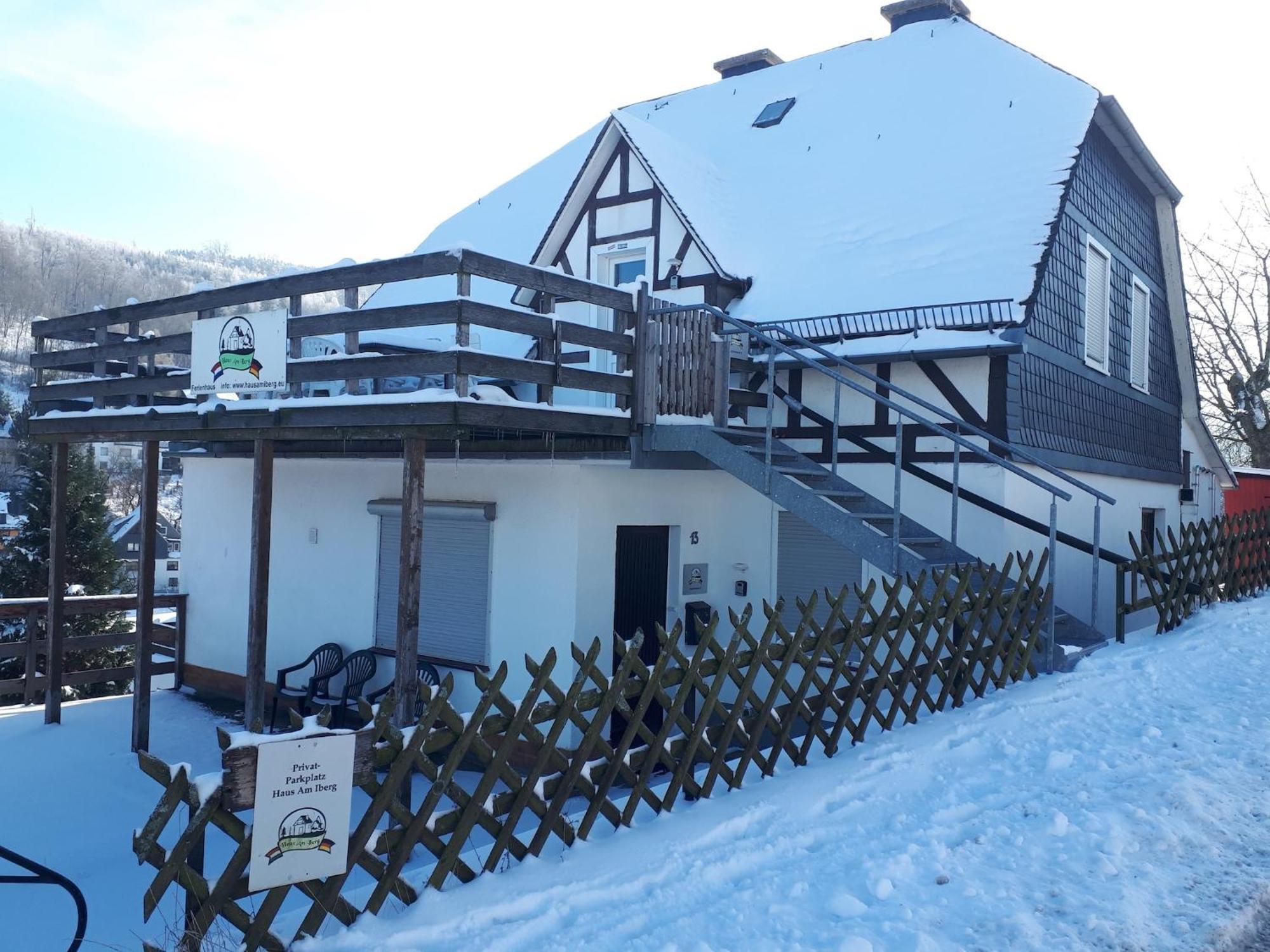 Cosy Apartment In Schwalefeld Near Willingen With Private Terrace Zewnętrze zdjęcie